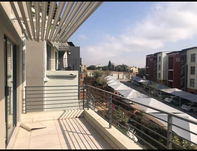 2 BEDROOM APARTMENT FOR SALE IN FOURWAYS